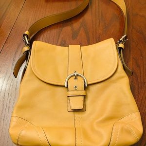 Authentic Coach crossbody